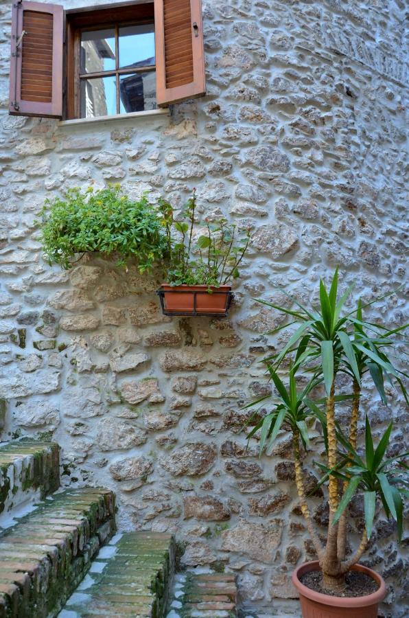 Ferienwohnung La Torre Norma Exterior foto